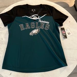 Philadelphia Eagles jersey style T-shirt. XL in size